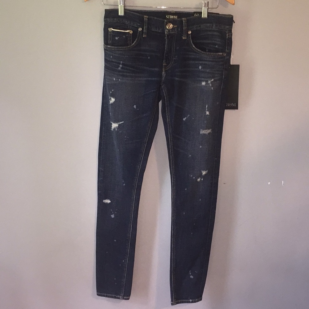 P42. STROM jeans.  Vintage skinny
